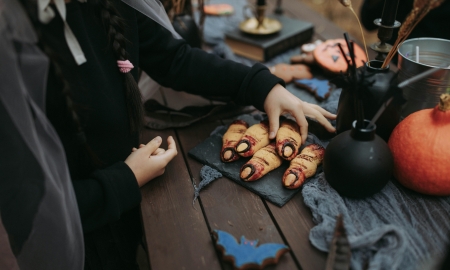 Griezelig gezellig: zo host je de perfecte Halloweenparty met food & drinks